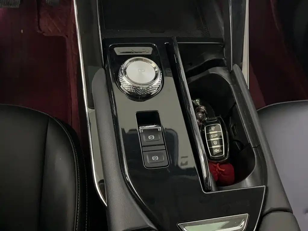 Haval H6 — фото 10