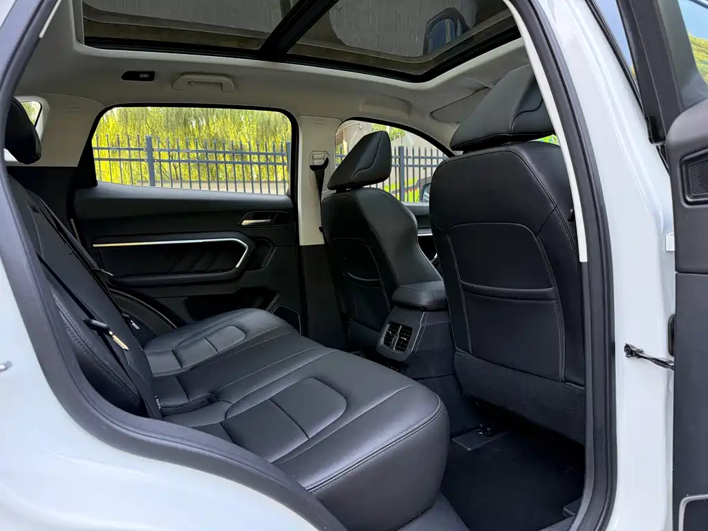Haval H6 — фото 10