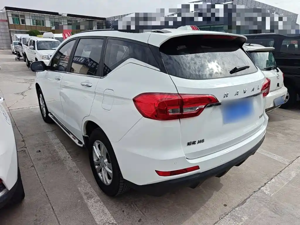 Haval M6 — фото 5