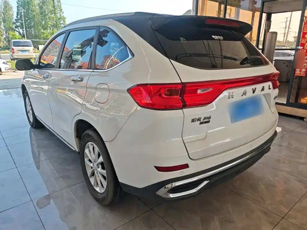 Haval M6 — фото 24