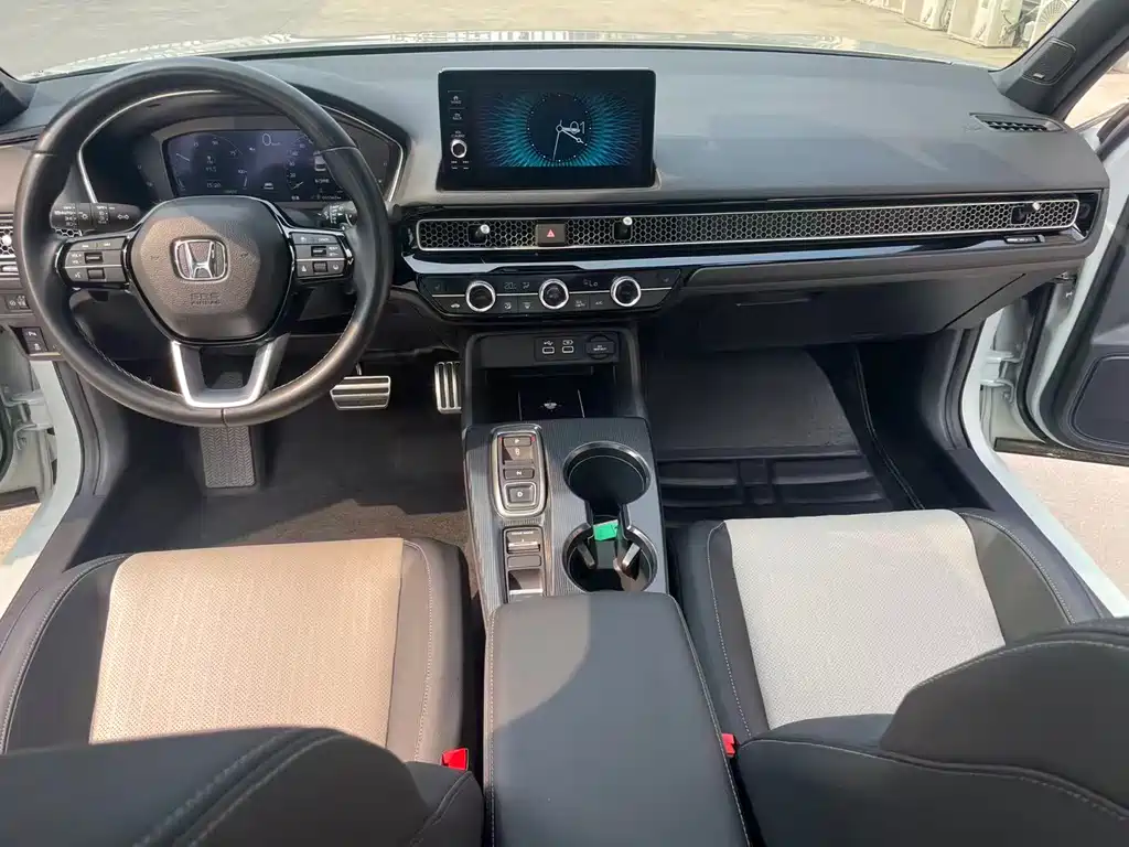 Honda Civic — фото 14