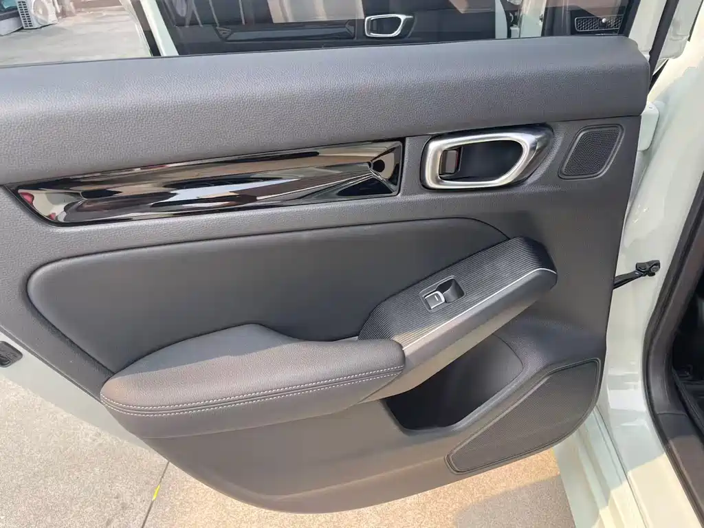 Honda Civic — фото 18
