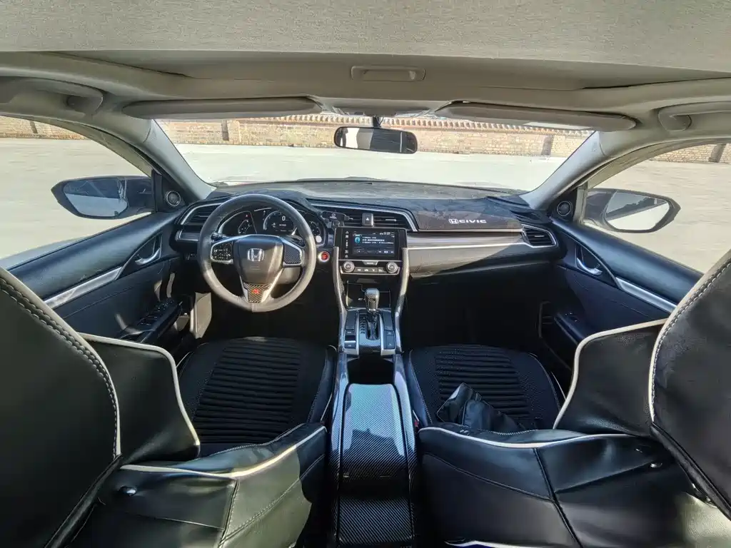 Honda Civic — фото 5