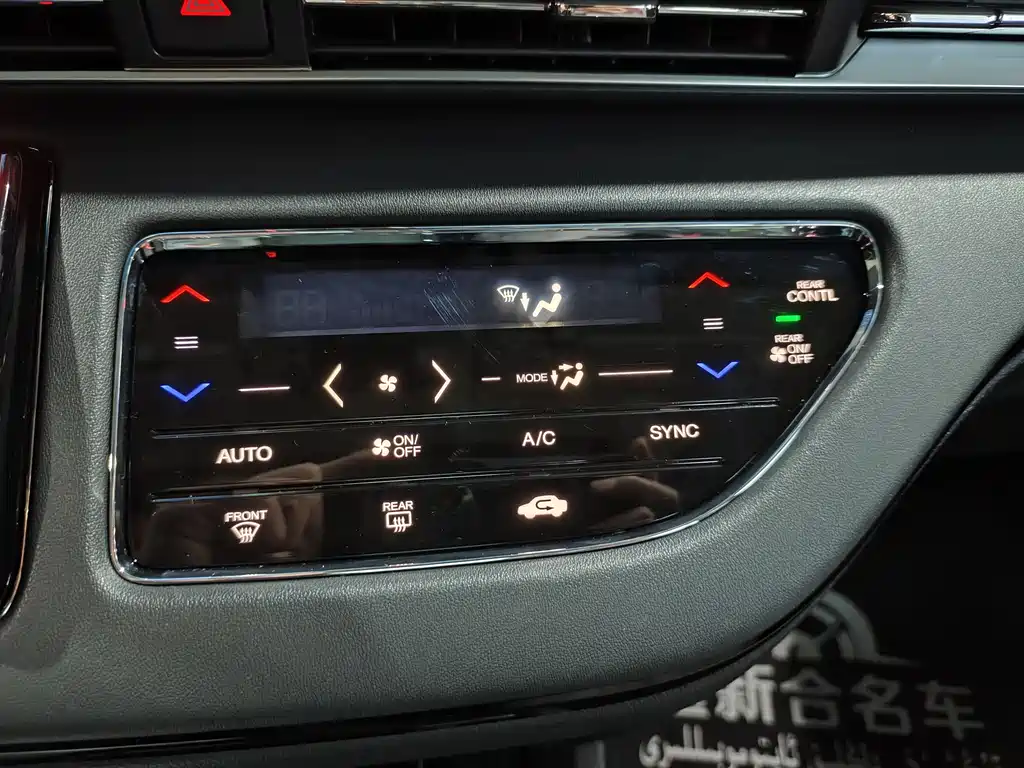Honda Odyssey — фото 14