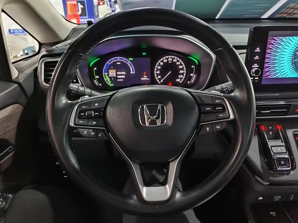 Honda Odyssey — фото 10