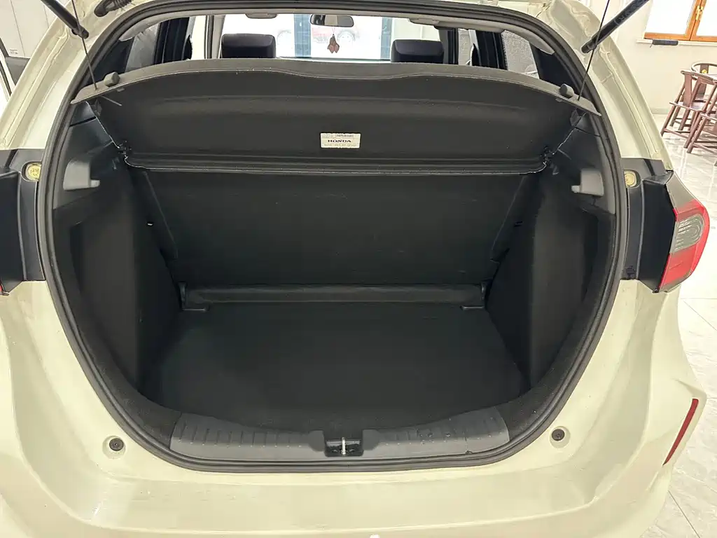 Honda Fit — фото 18