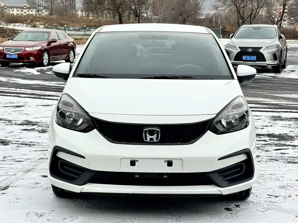 Honda Fit — фото 2