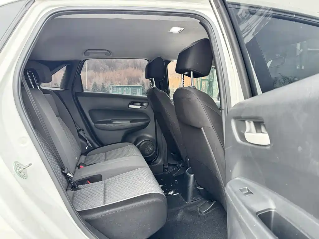 Honda Fit — фото 19