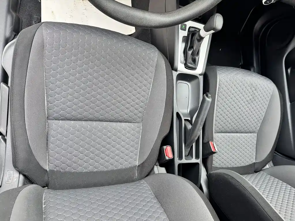 Honda Fit — фото 9