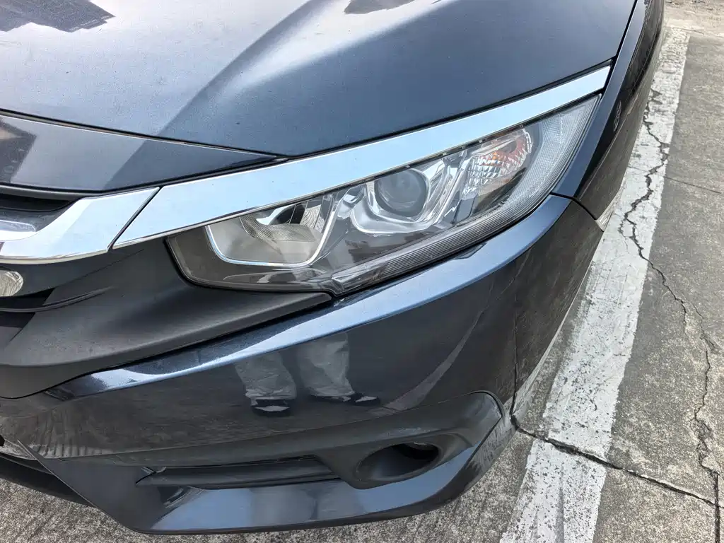Honda Civic — фото 14