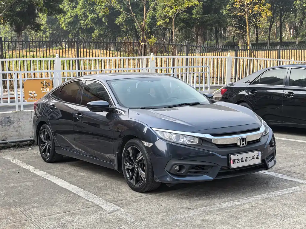 Honda Civic — фото 3