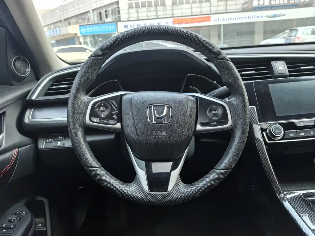 Honda Civic — фото 8