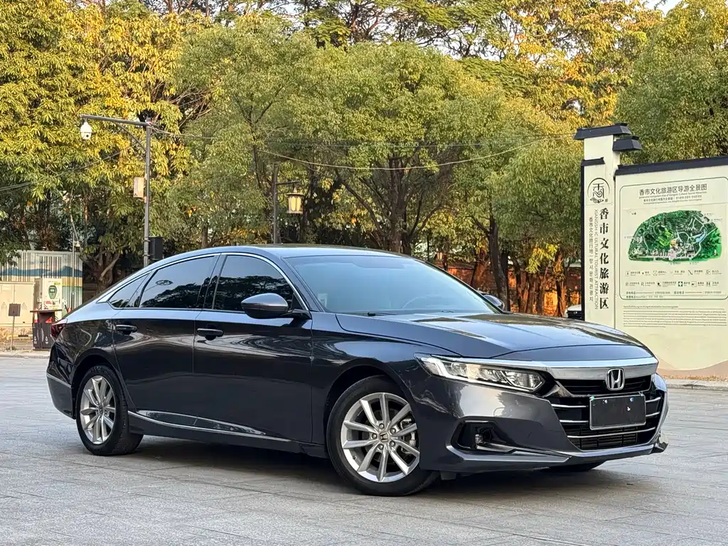 Honda Accord — фото 3