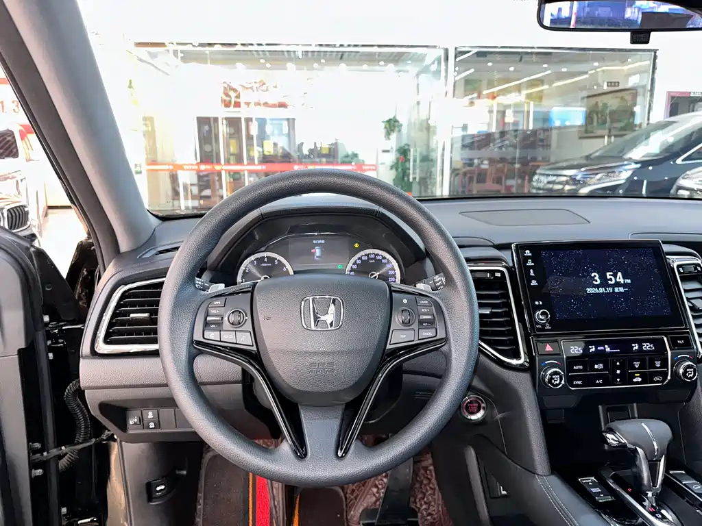 Honda UR-V — фото 8