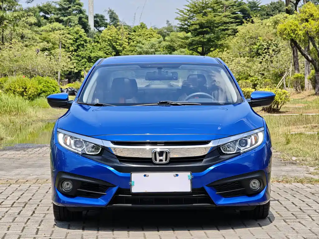 Honda Civic — фото 2