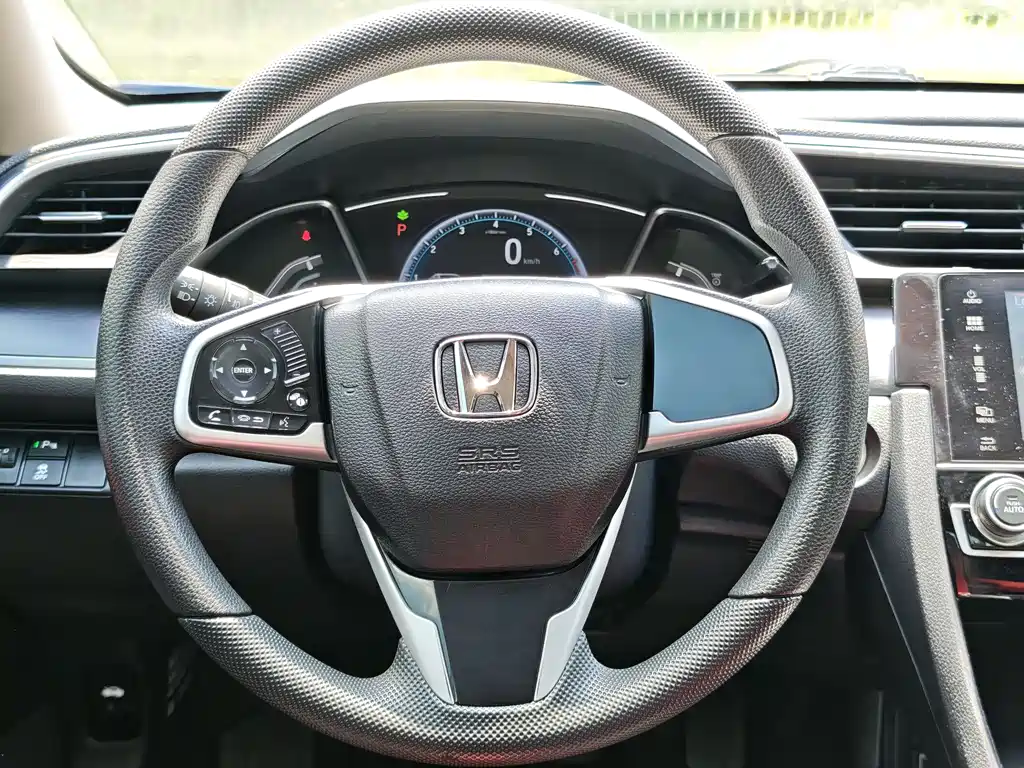 Honda Civic — фото 9