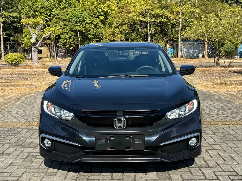Honda Civic — фото 2