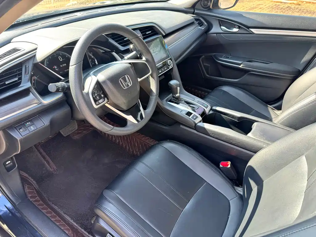 Honda Civic — фото 9