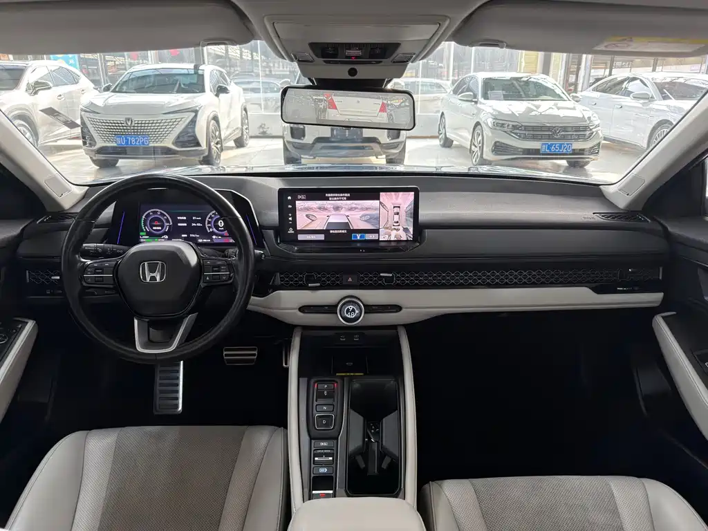 Honda Accord New Energy — фото 10