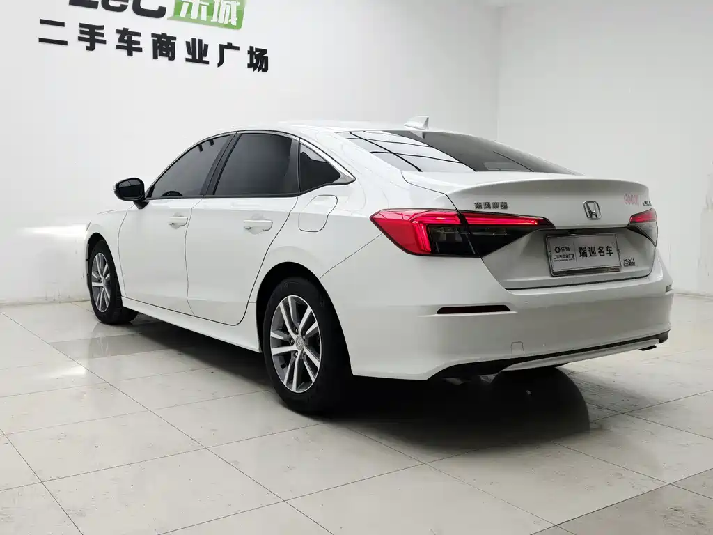 Honda Civic — фото 5