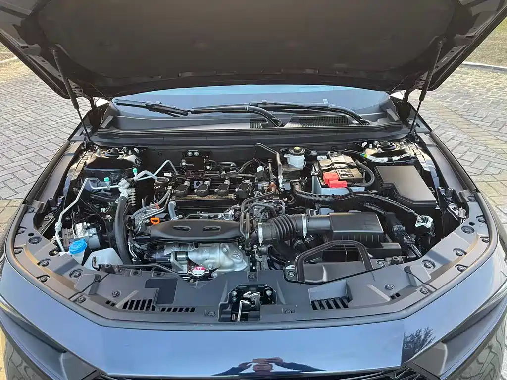 Honda Accord — фото 13