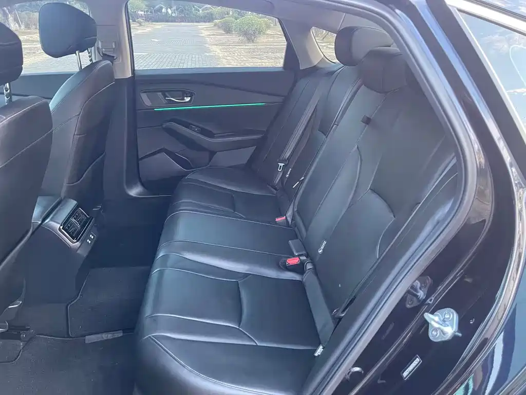 Honda Accord — фото 33