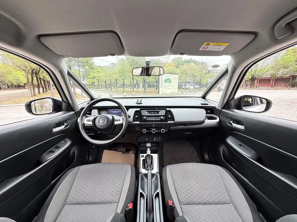 Honda Fit — фото 8