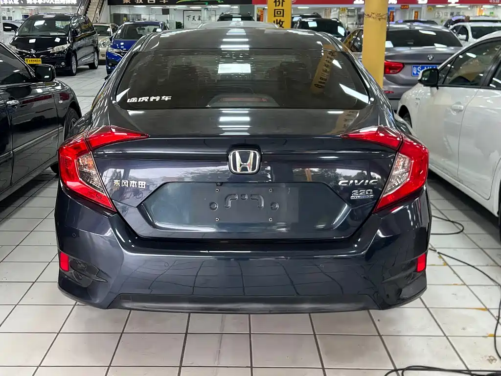 Honda Civic — фото 3
