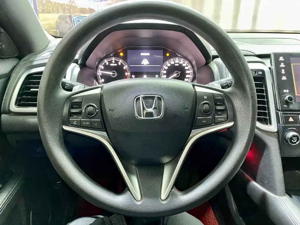 Honda UR-V — фото 10