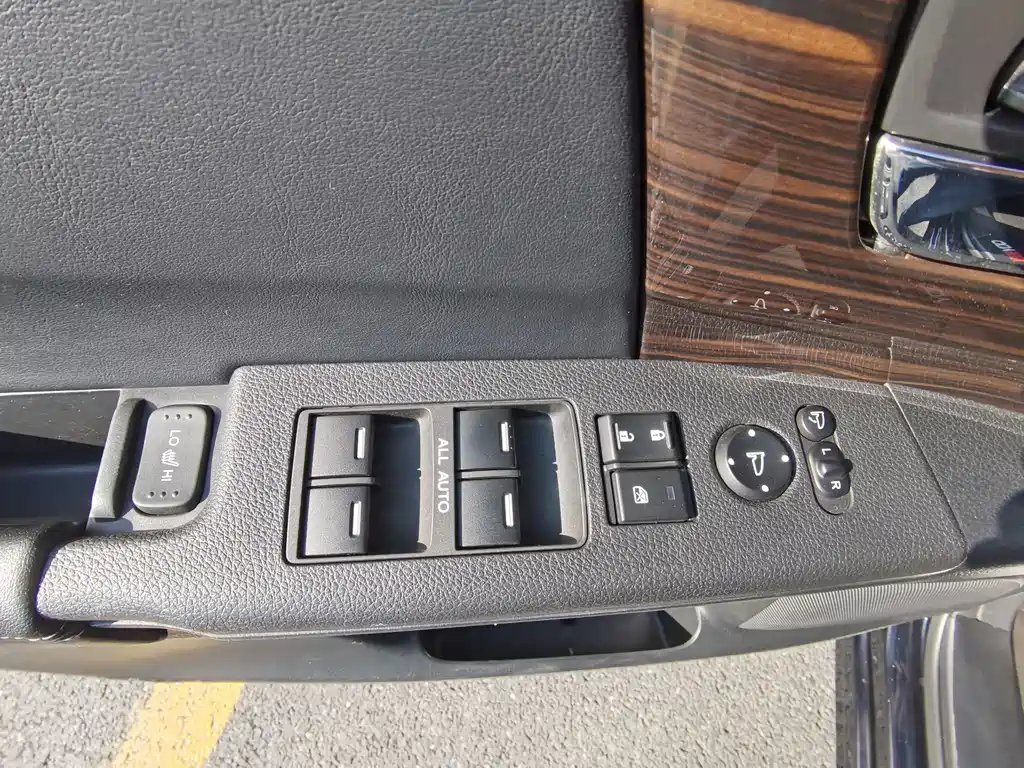 Honda Odyssey — фото 13