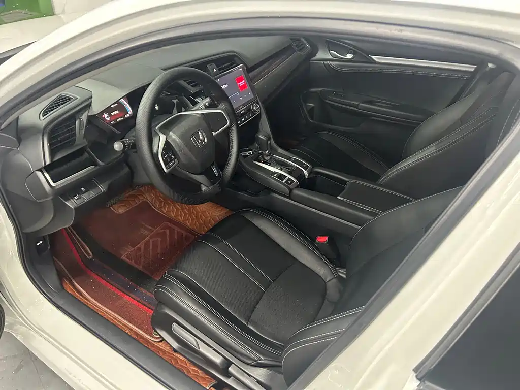 Honda Civic — фото 8