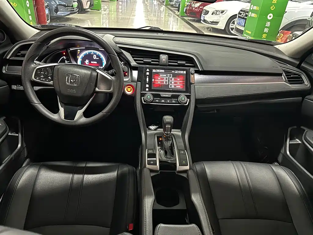 Honda Civic — фото 11