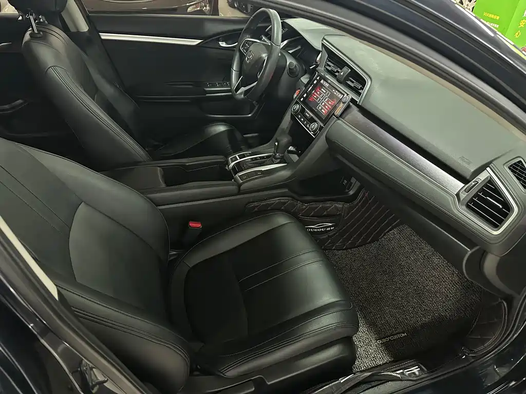 Honda Civic — фото 15