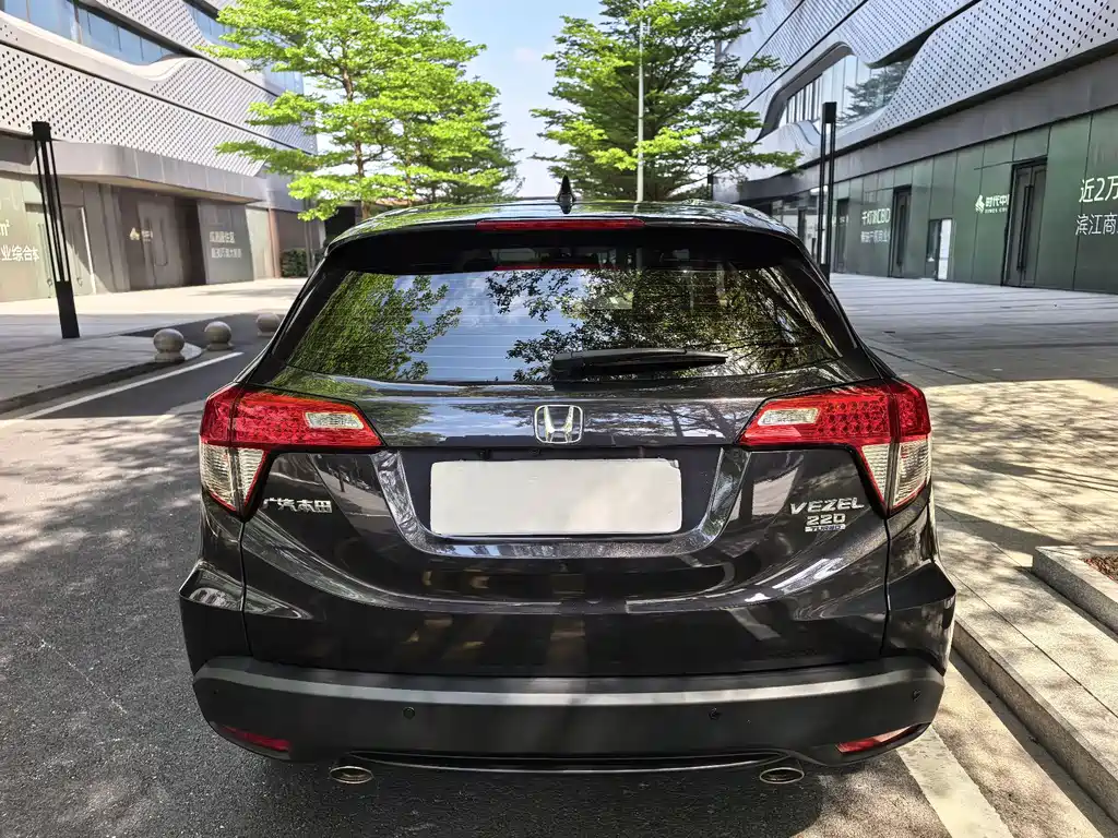 Honda Vezel — фото 8
