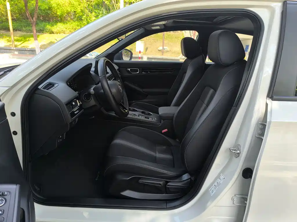 Honda Civic — фото 9