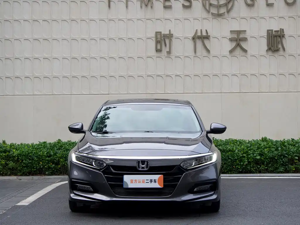 Honda Accord — фото 2