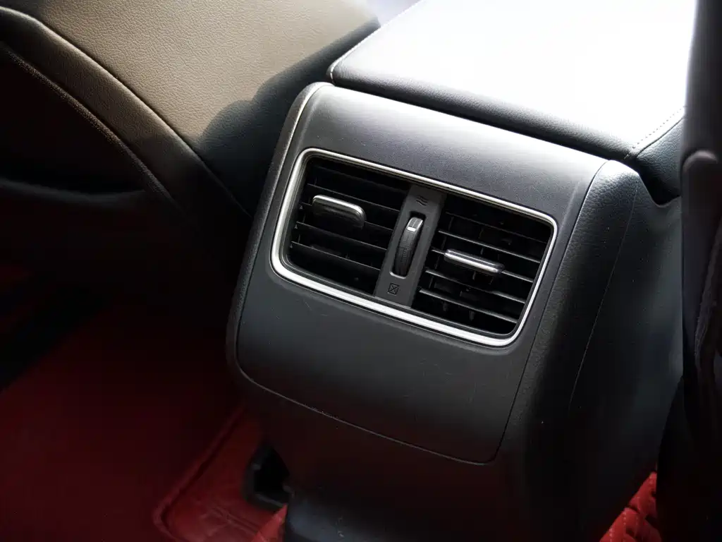 Honda Accord — фото 23
