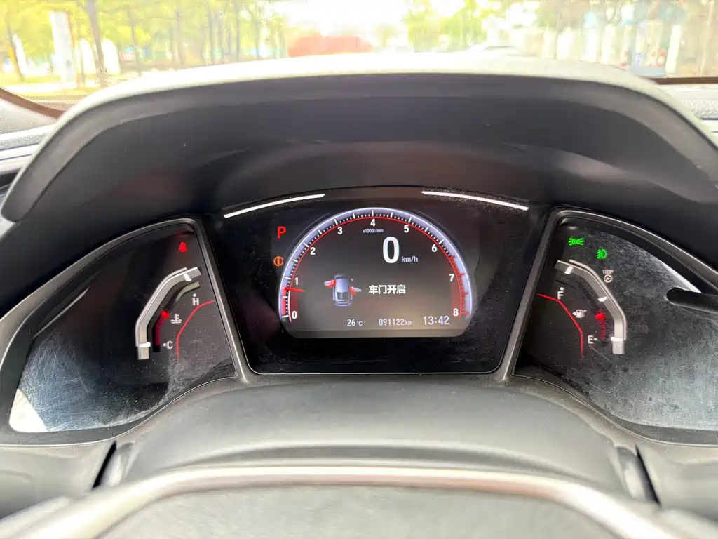 Honda Civic — фото 13