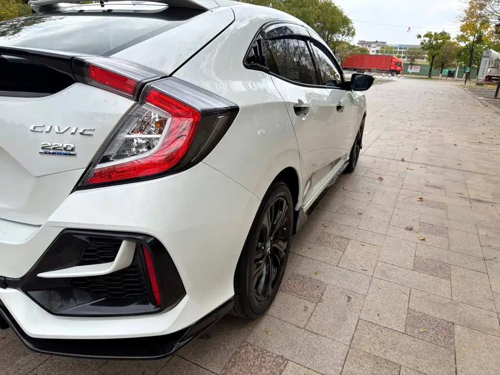 Honda Civic — фото 19