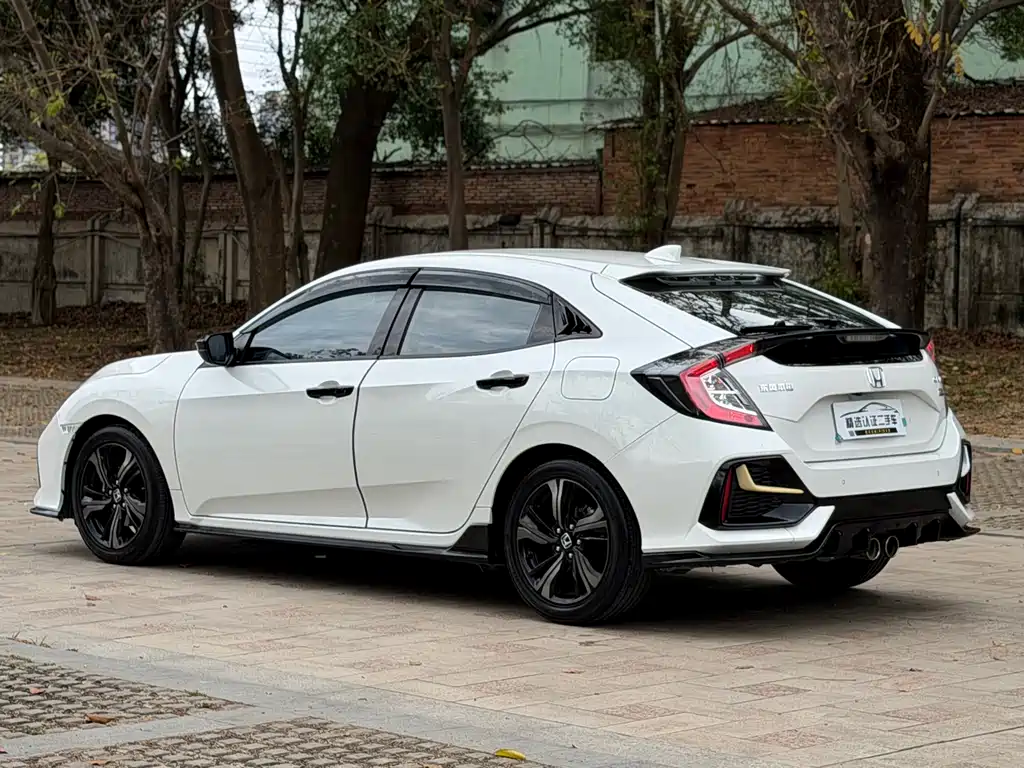 Honda Civic — фото 21
