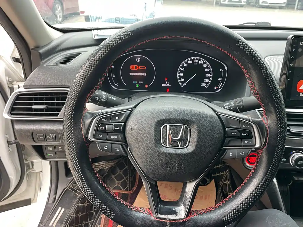 Honda Accord — фото 7