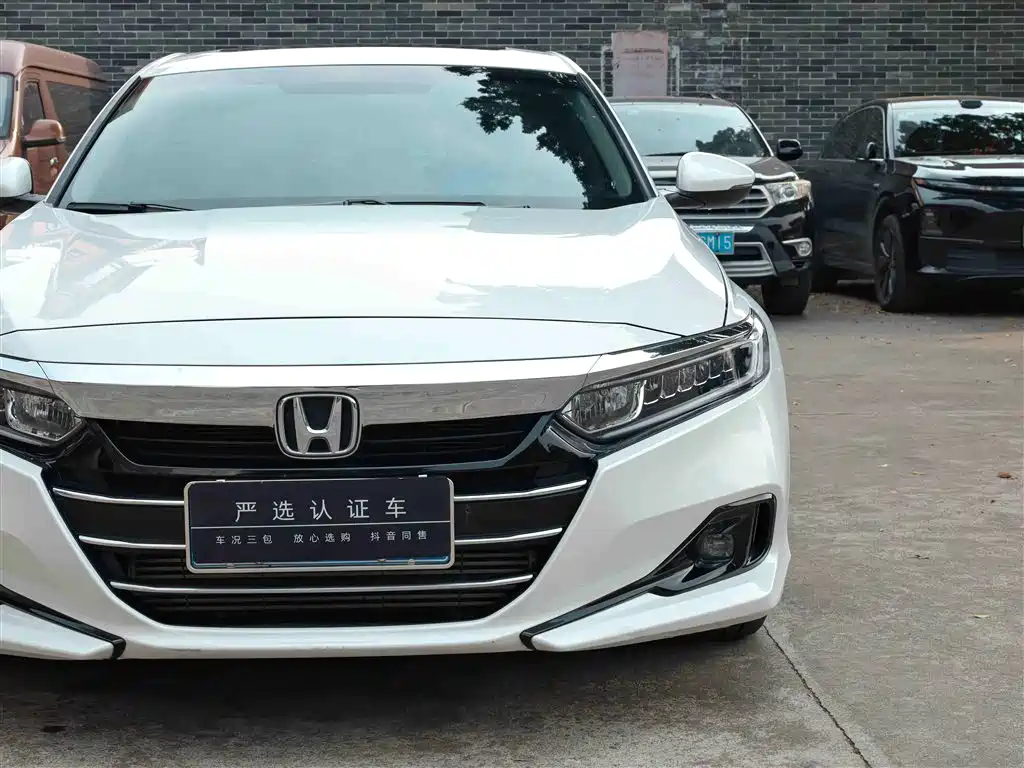 Honda Accord — фото 22