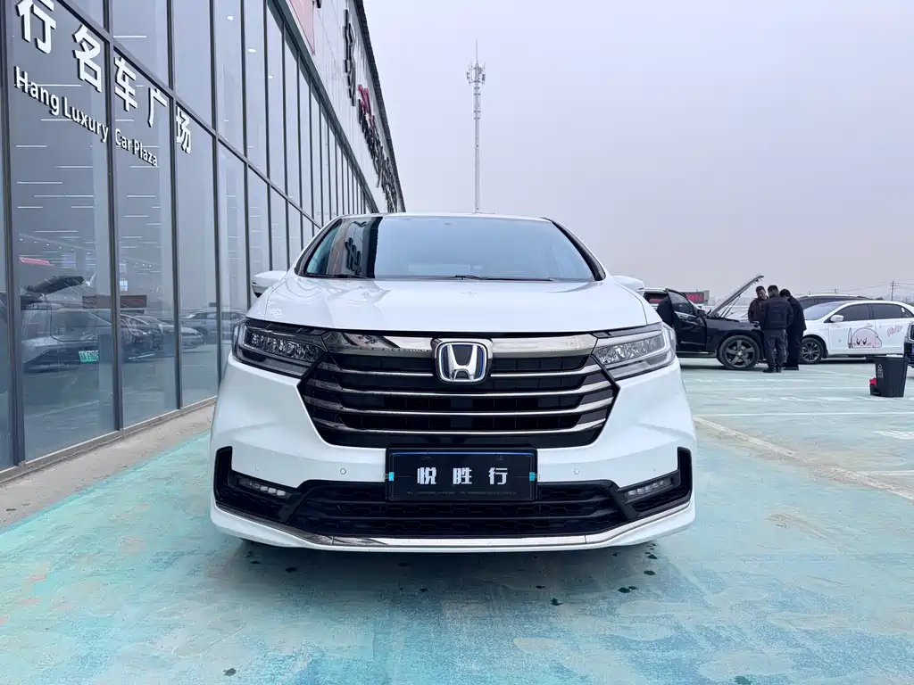 Honda Odyssey — фото 2