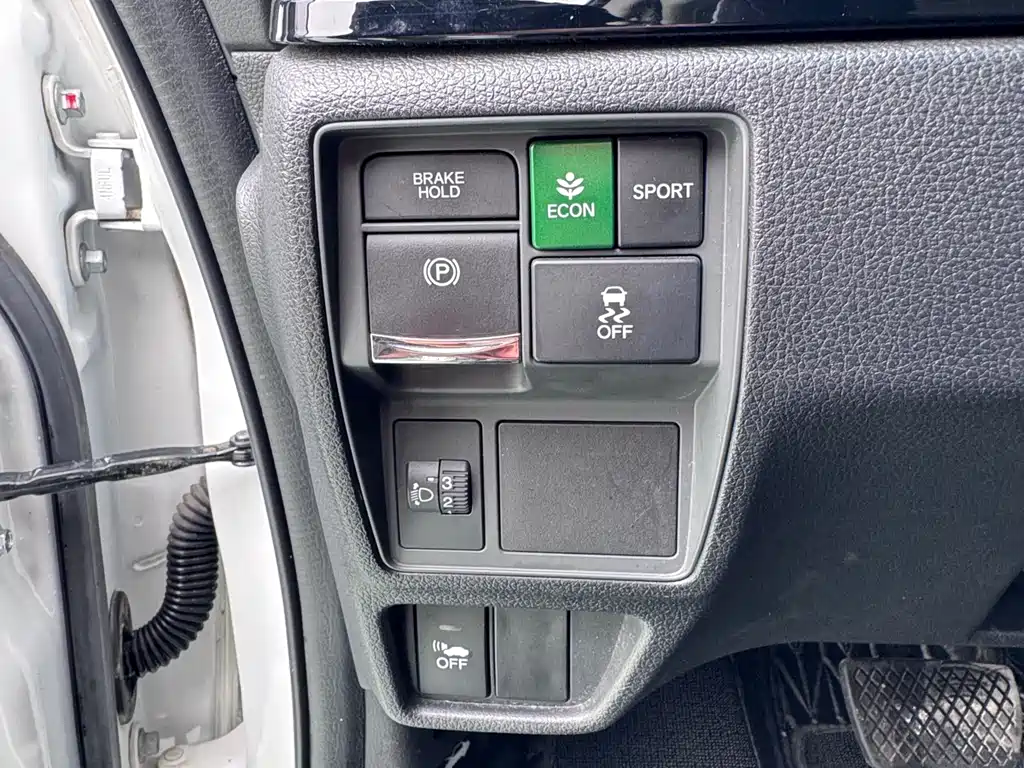 Honda Odyssey — фото 15