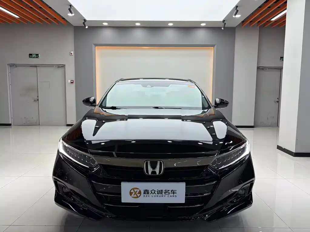 Honda Accord — фото 2