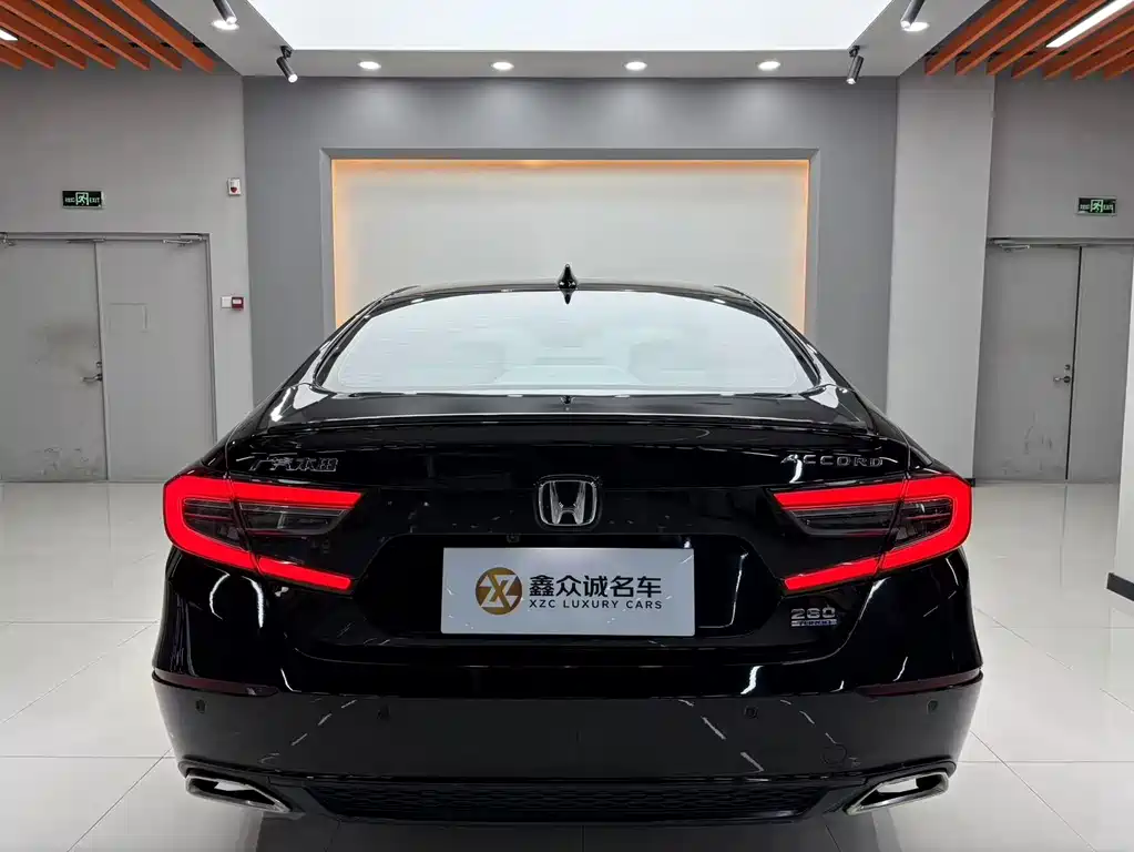 Honda Accord — фото 5