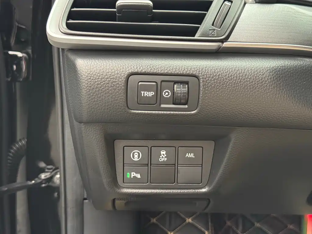 Honda Accord — фото 15