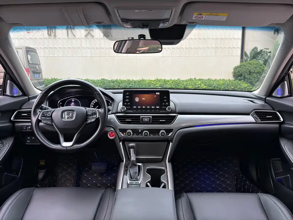 Honda Accord — фото 3