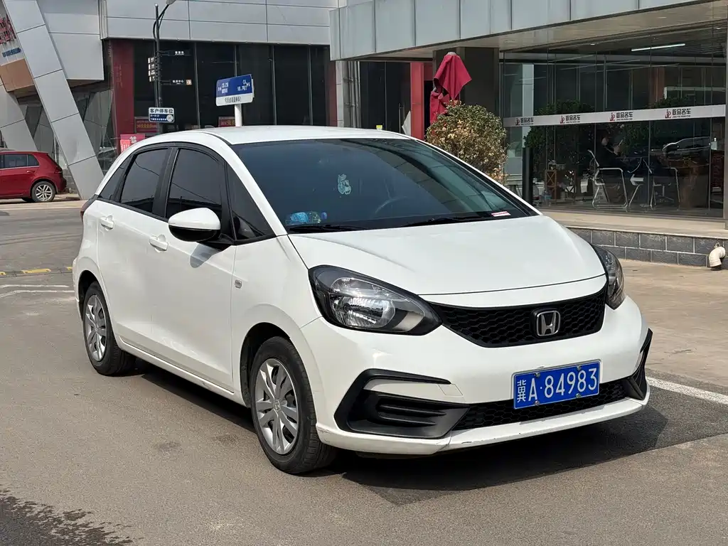 Honda Fit — фото 3