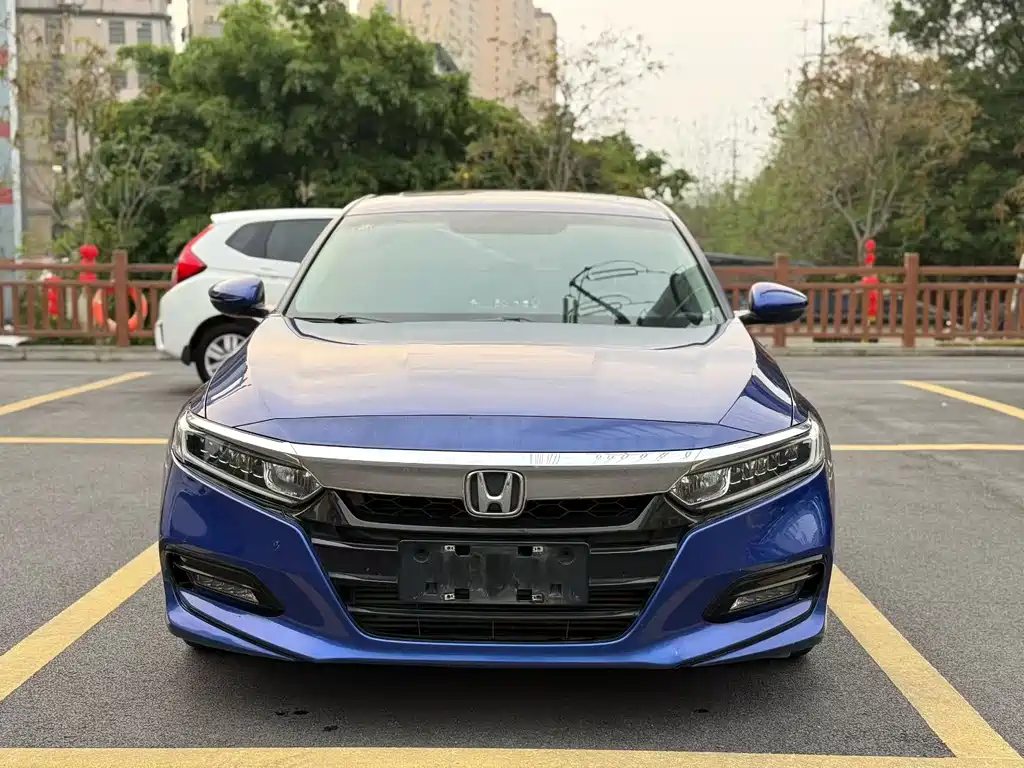 Honda Accord — фото 2